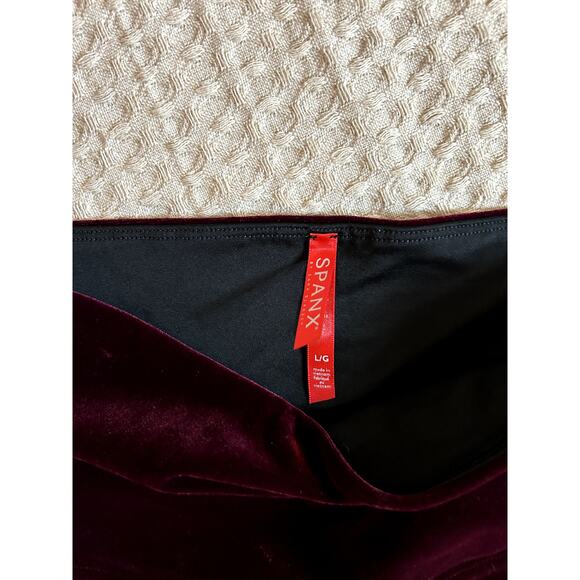 Spanx Red Velour Leggings, Size Large - Picture 5 of 5